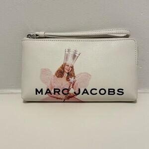 LAST ONE❗️NWT Marc Jacobs x Wizard of Oz wristlet